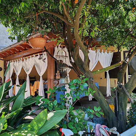 Alloggio Per Uso Turistico Sant'Andrea Lariano Zewnętrze zdjęcie